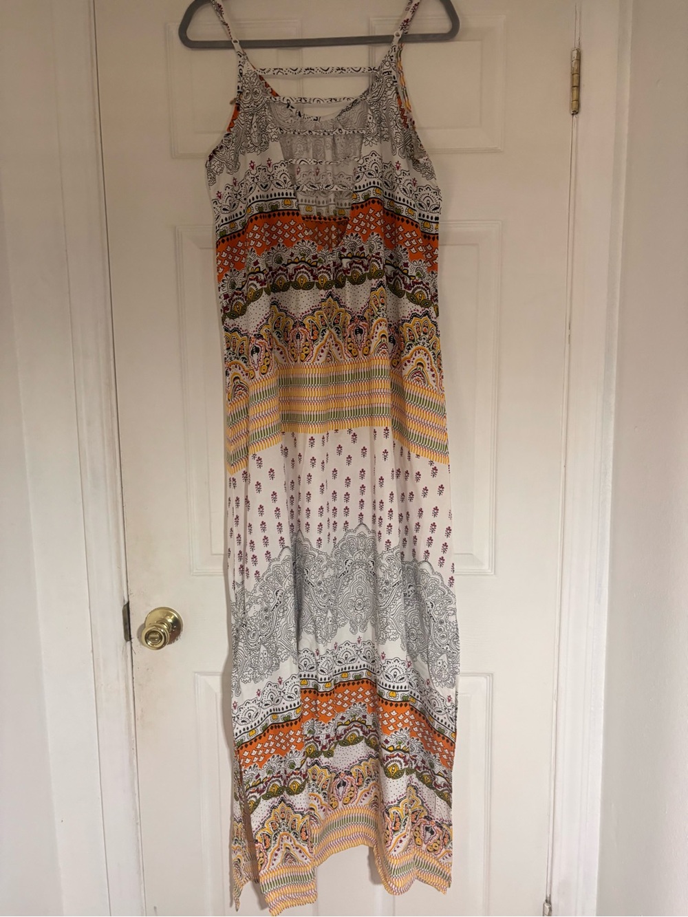 Sleeveless Printed Maxi Dress in Cream and Orange size M NWT - Picture 11 of 12